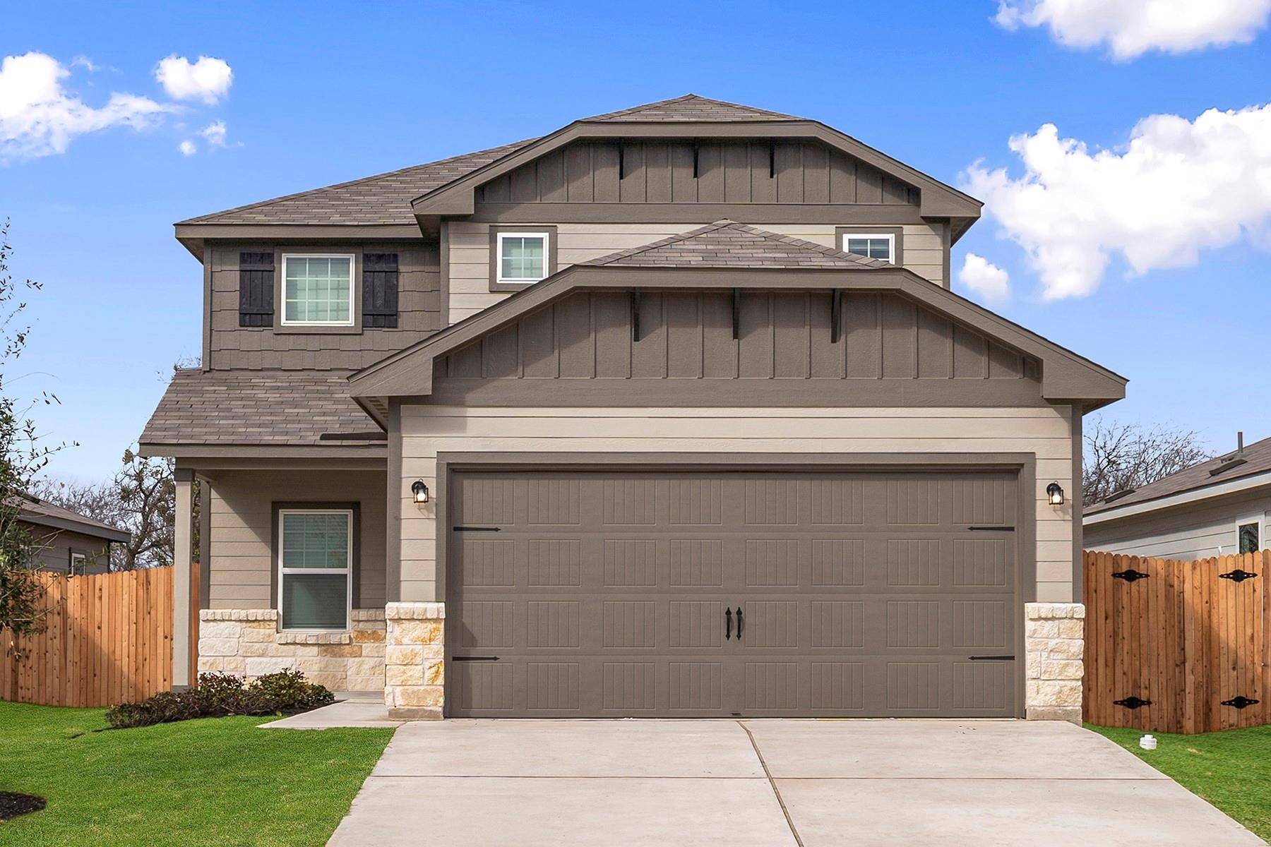 112 Captain Dooley LN, Jarrell, TX 76537