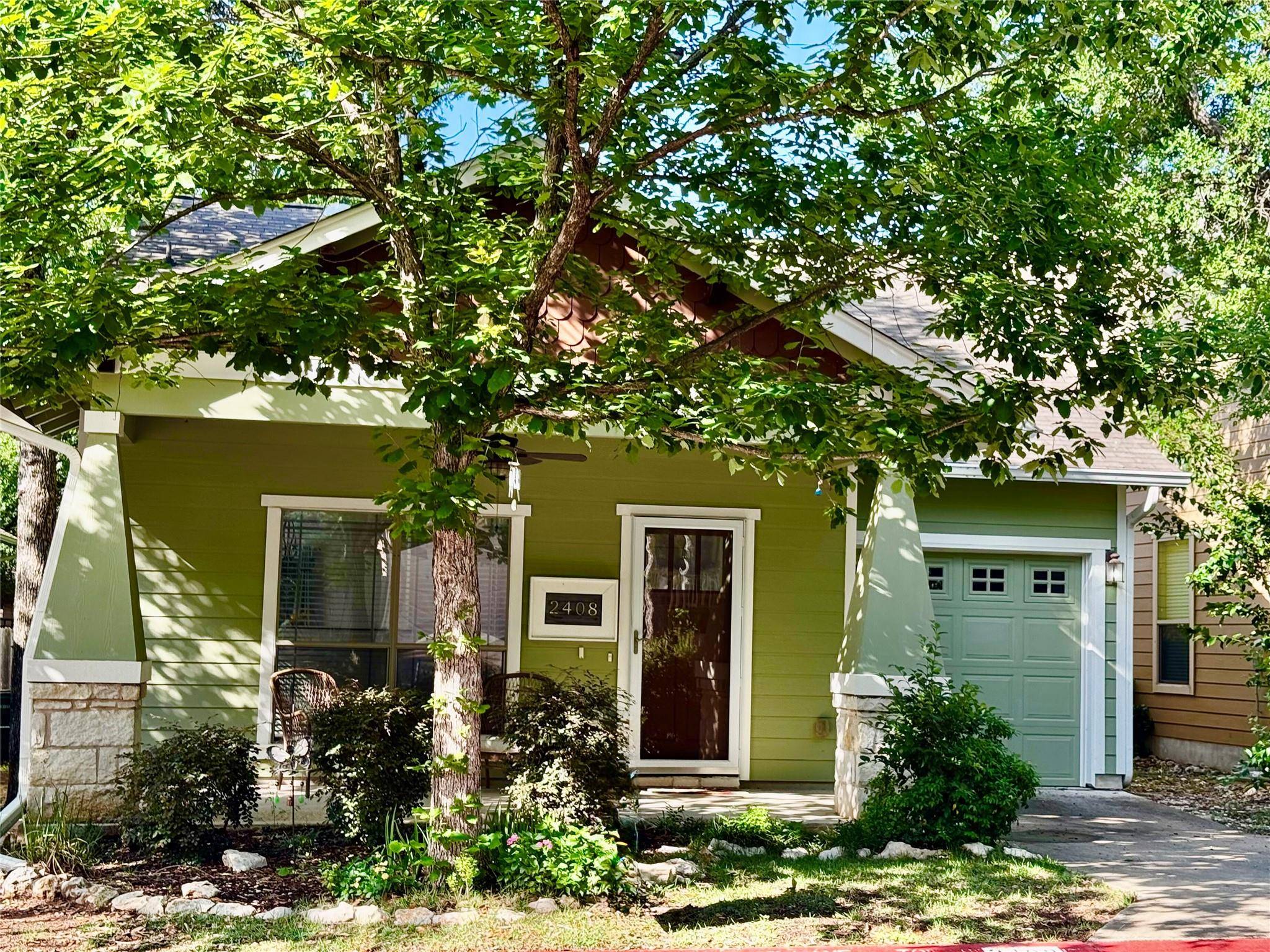 Austin, TX 78745,2408 Amur DR