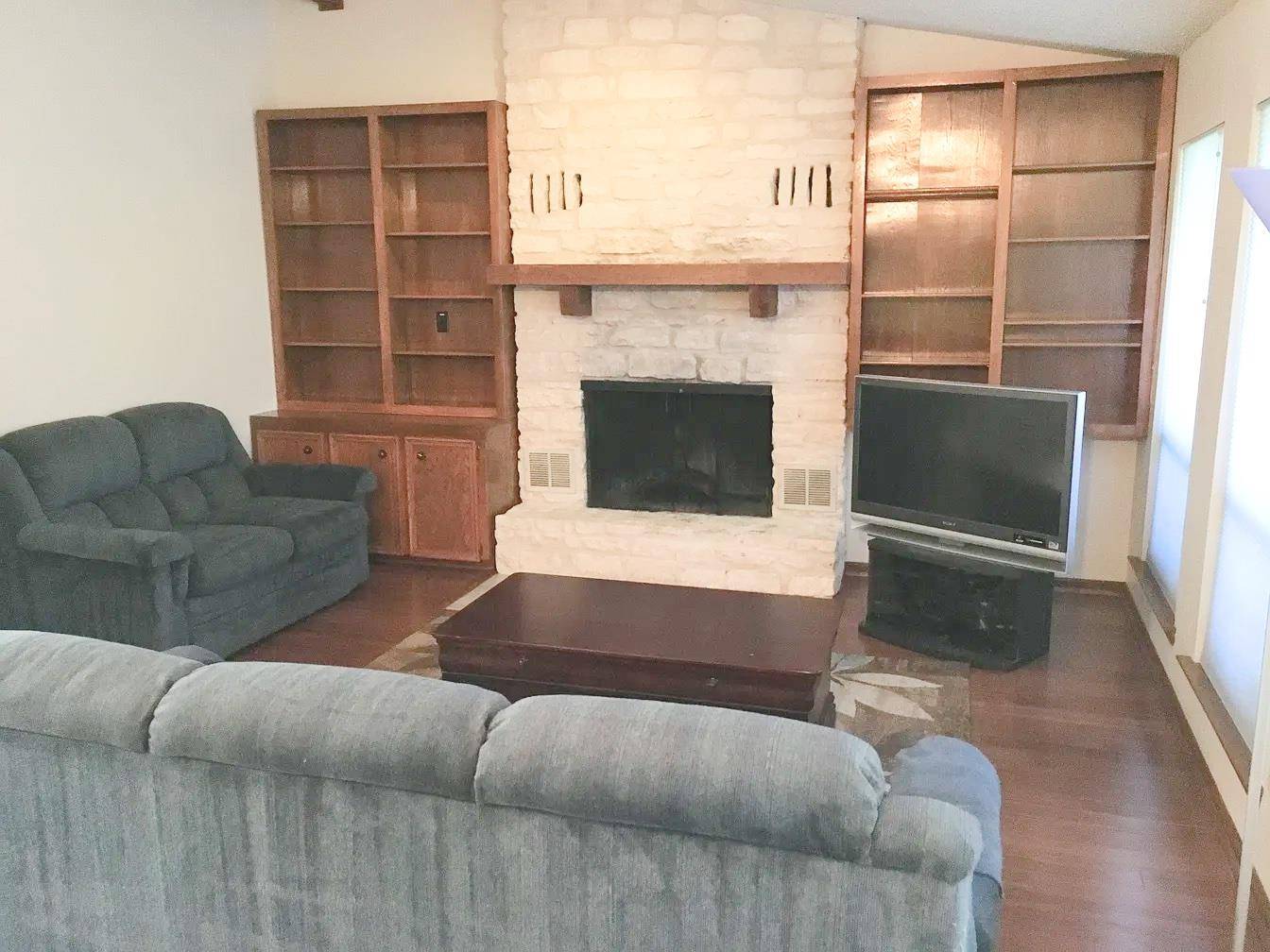 Lakeway, TX 78734,709 Show Low CT