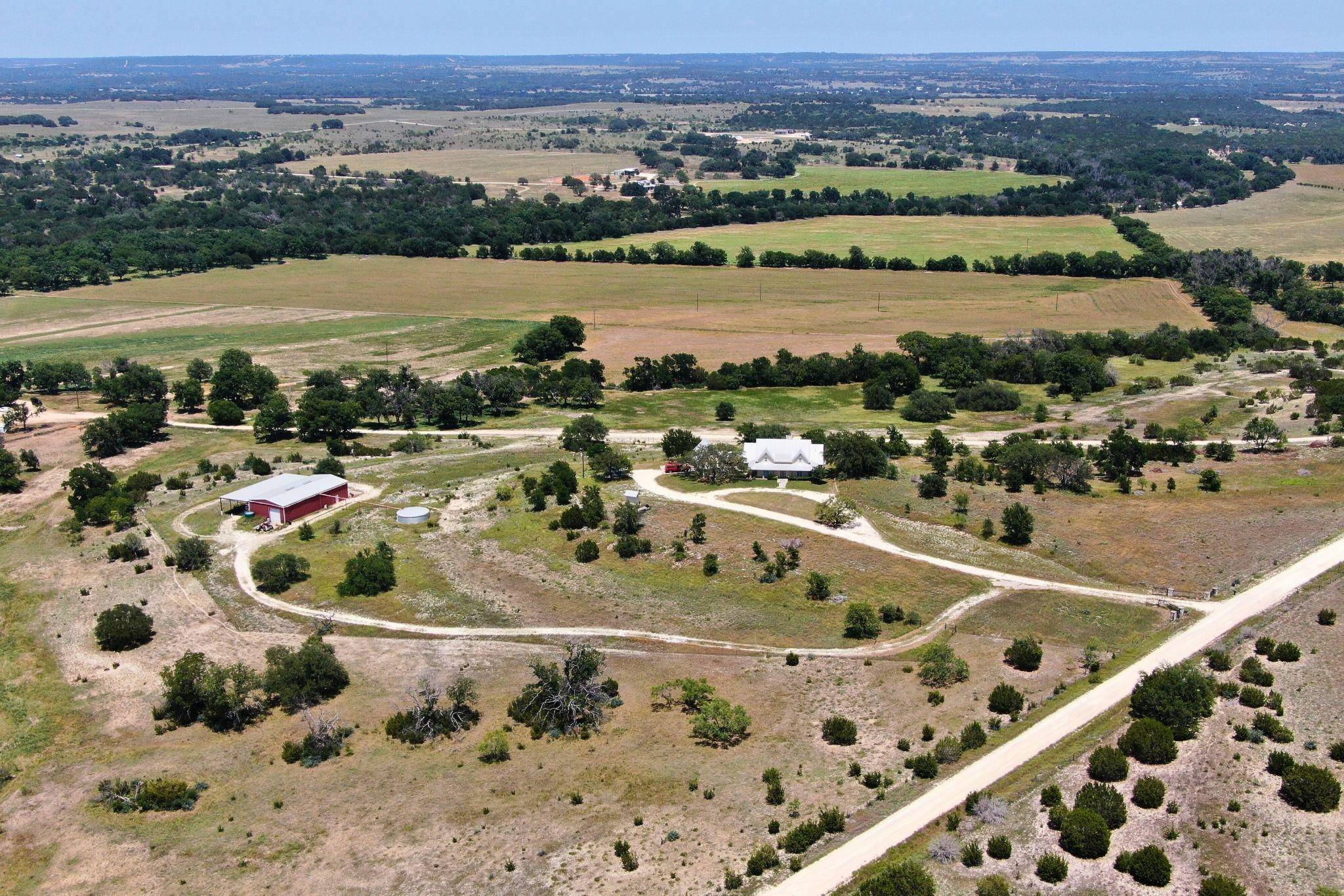 Lampasas, TX 76550,1274 County Road 2806