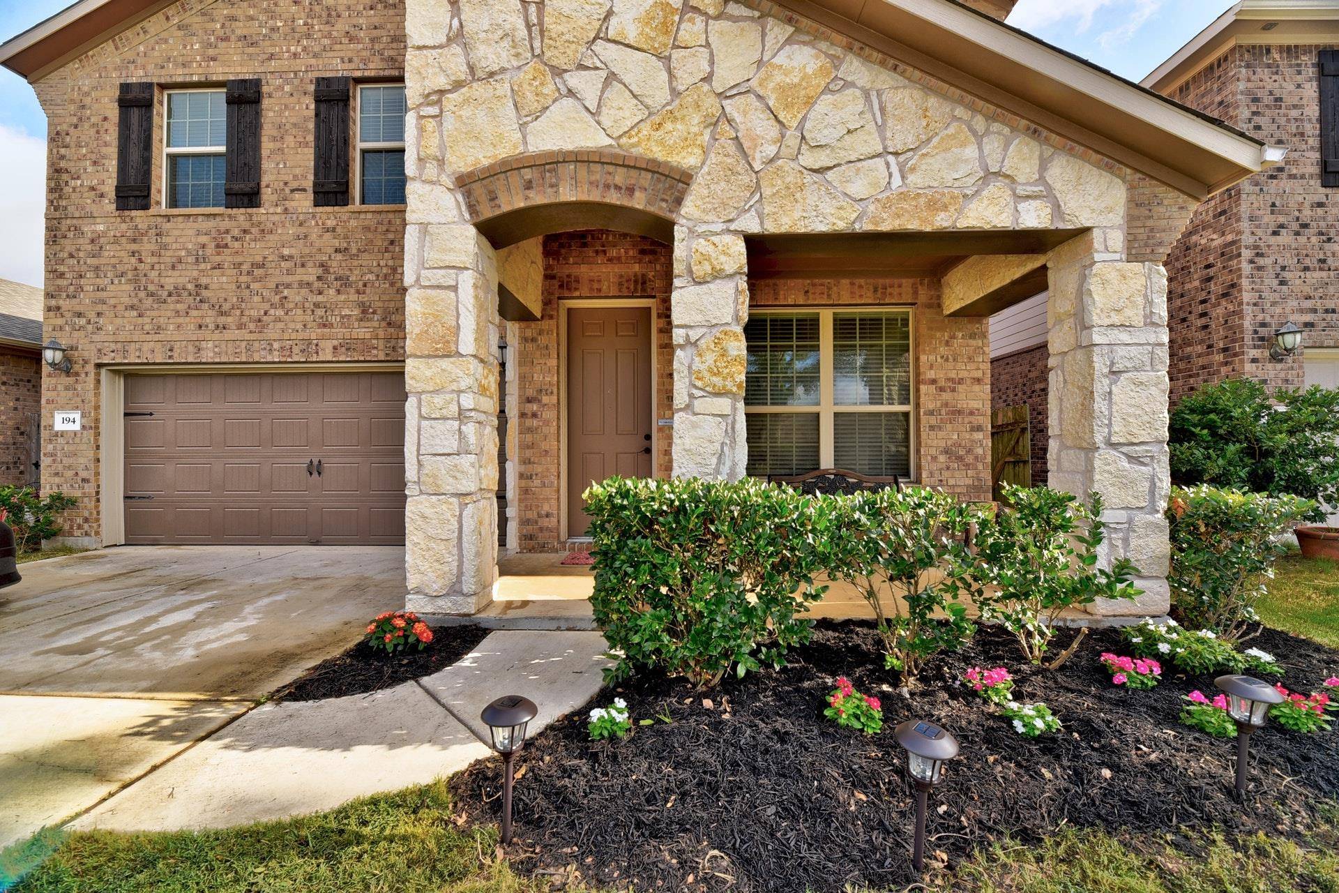 Buda, TX 78610,194 Camden CV