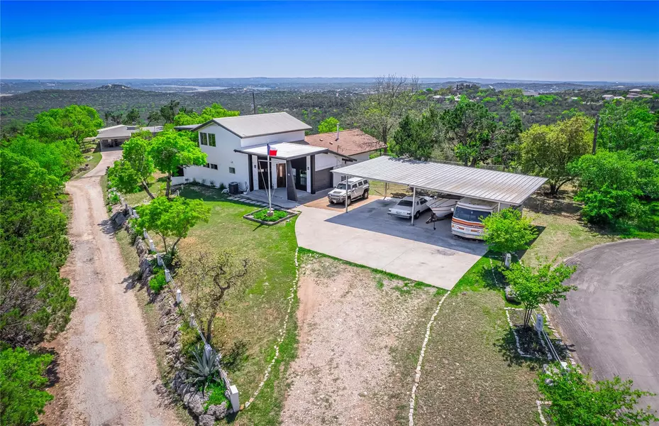 8412 Rock Cliff DR, Jonestown, TX 78645
