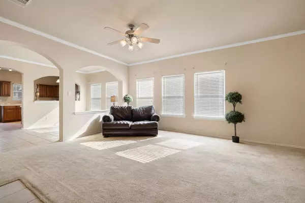 Hutto, TX 78634,220 Flinn ST