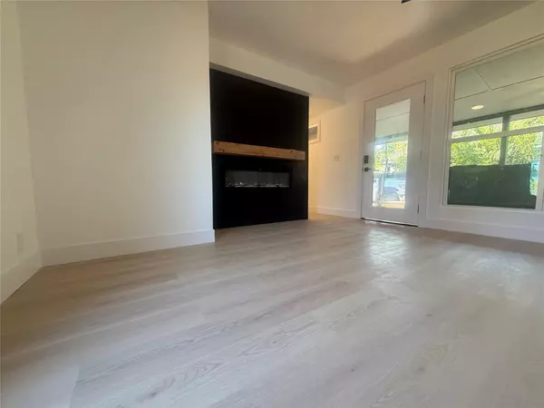 5903 Nancy DR #B, Austin, TX 78745