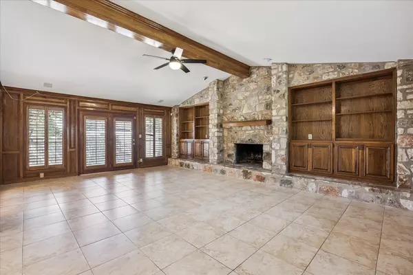 Austin, TX 78746,6104 Nashua CT