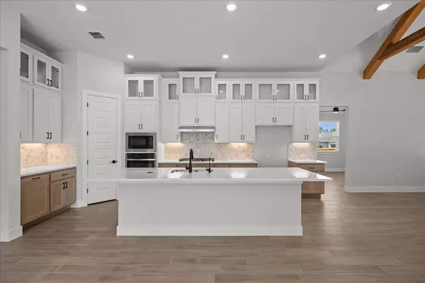 Kyle, TX 78640,123 Lily Pad LN