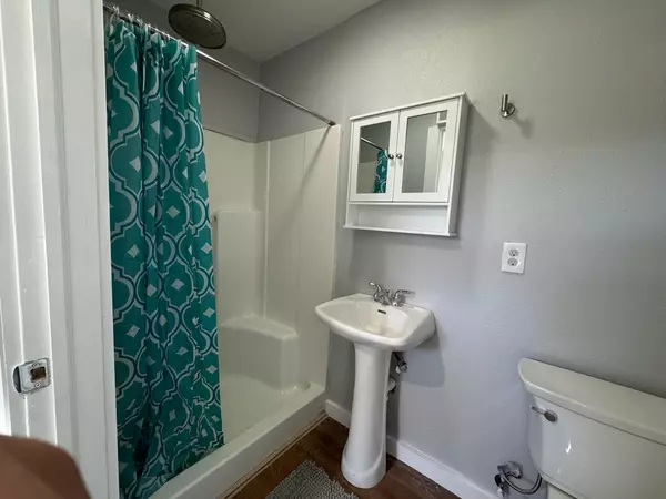 Martindale, TX 78655,511 Main ST