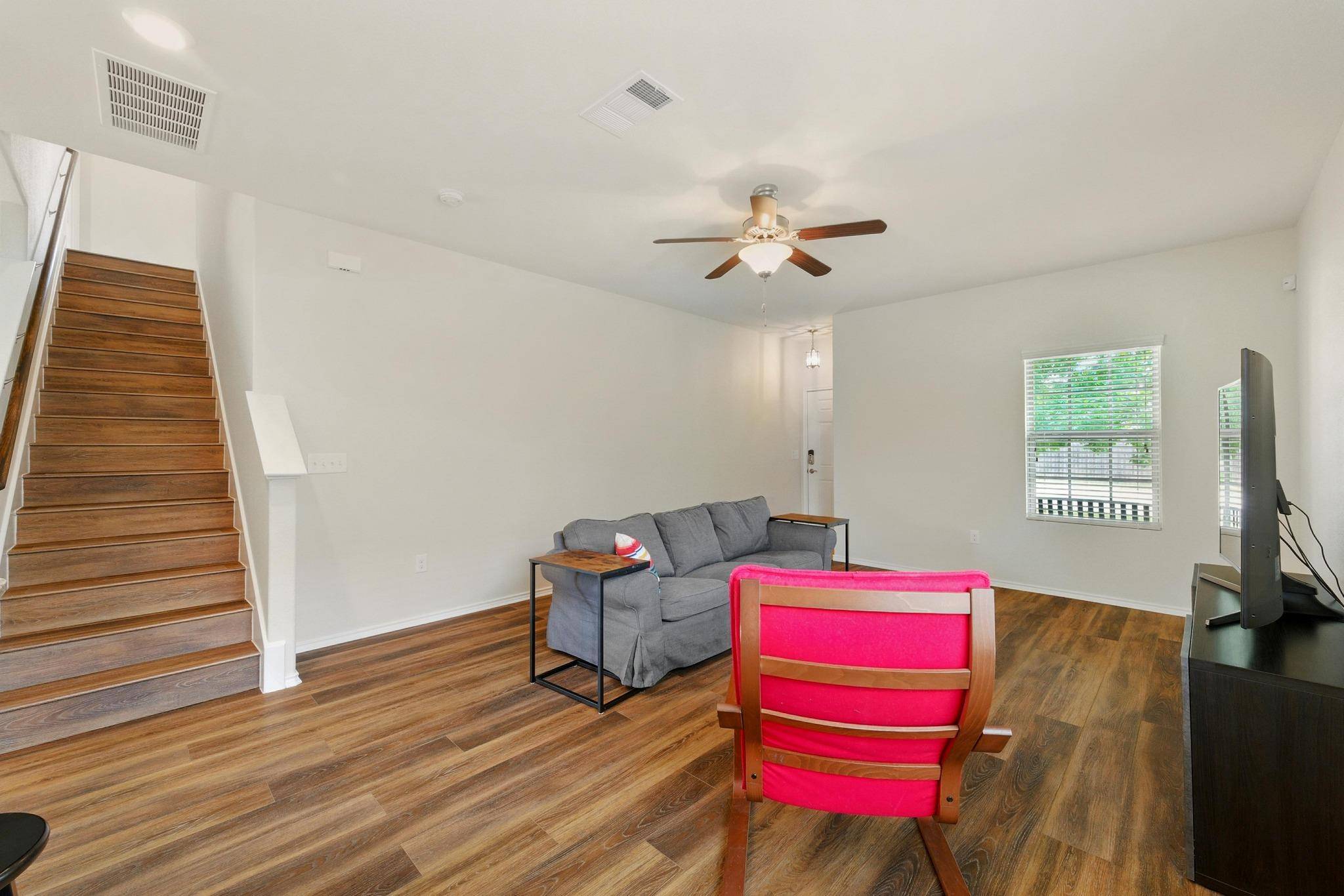 Austin, TX 78744,3913 Colorado High Ave