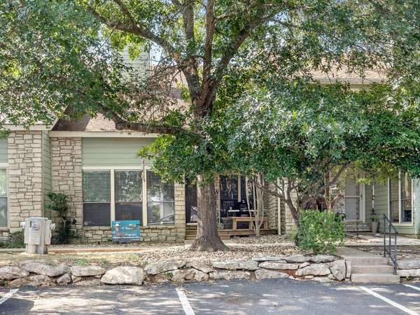 32 Cypress PT, Wimberley, TX 78676