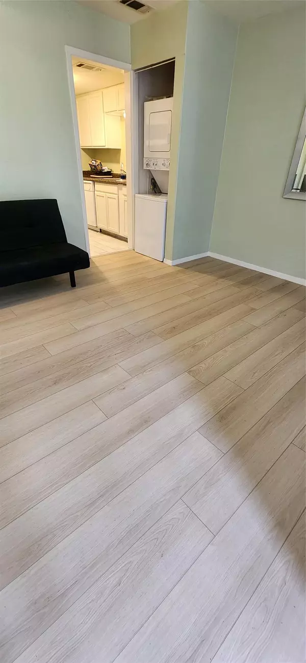 Austin, TX 78705,710 E Dean Keeton #205