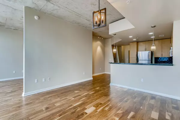 Austin, TX 78701,360 Nueces ST #2607