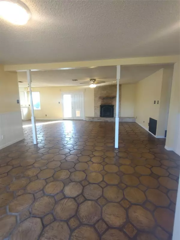 Leander, TX 78641,1811 Lone Oak DR