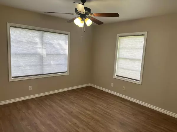 La Grange, TX 78945,719 Eckel ST