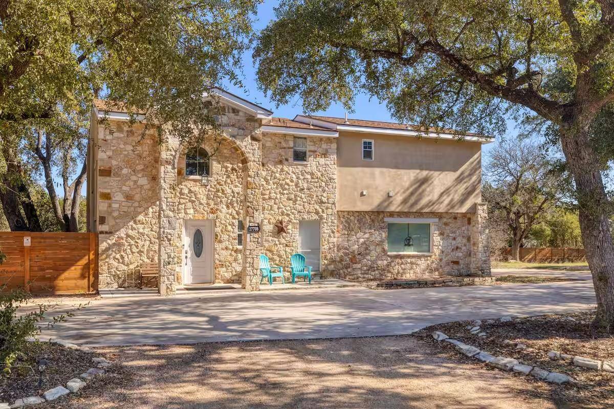 Lago Vista, TX 78645,17708 Cherry LN