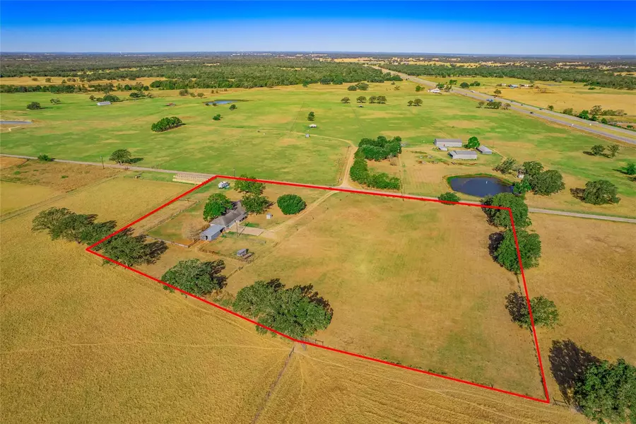 406 Blume LN, Ledbetter, TX 78946