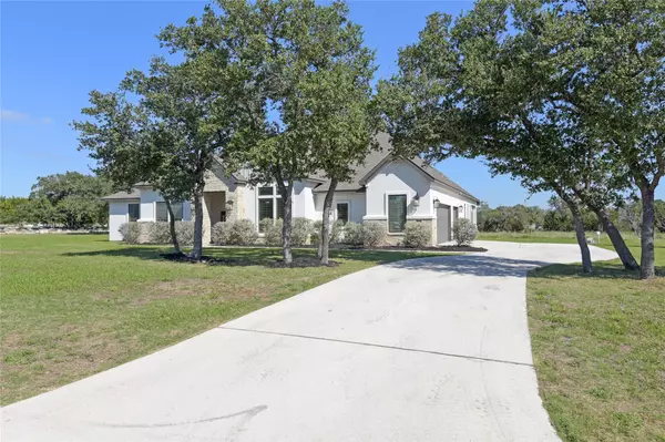 308 Spicewood Trails DR, Spicewood, TX 78669