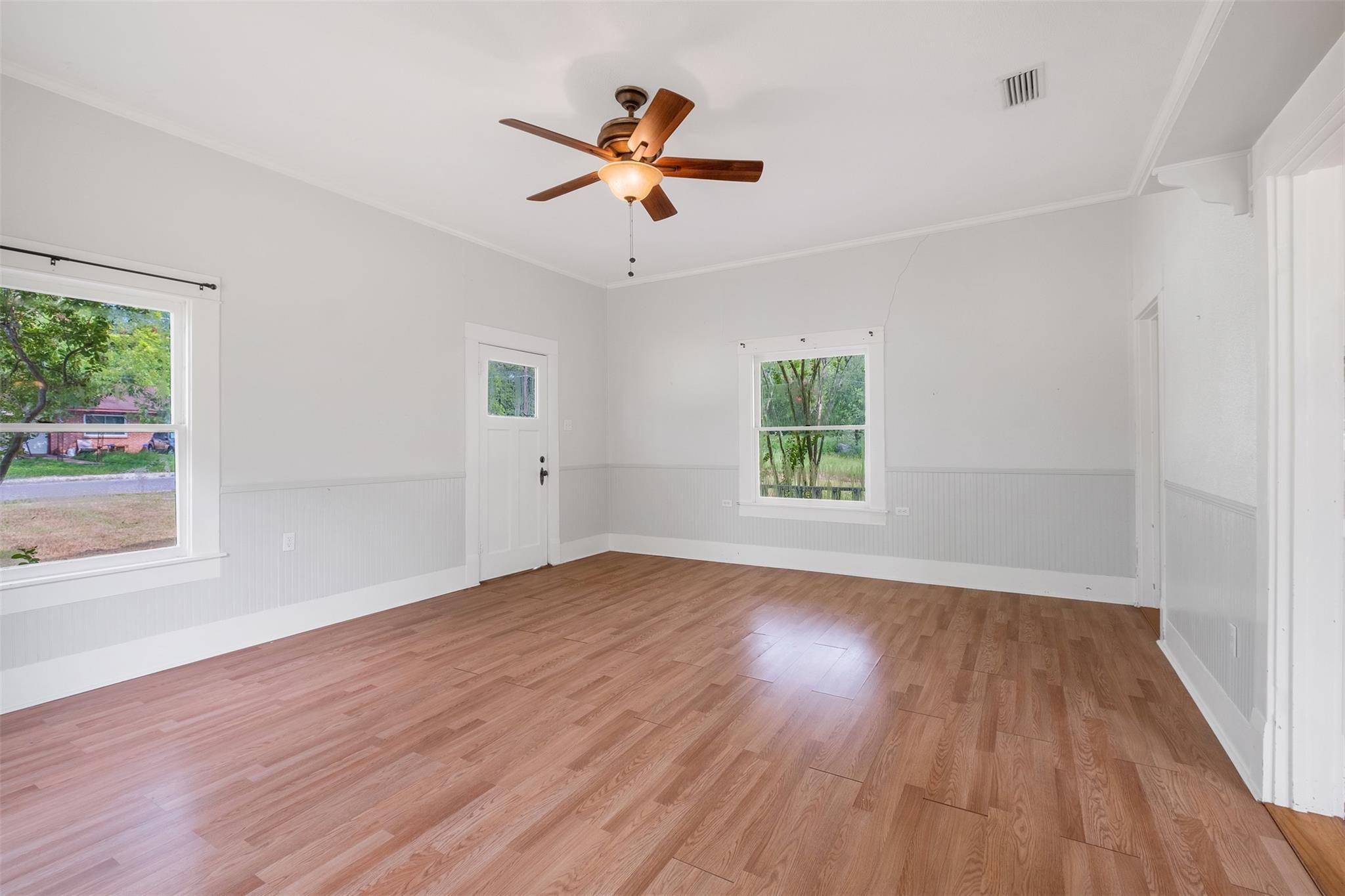 Smithville, TX 78957,507 Ash ST