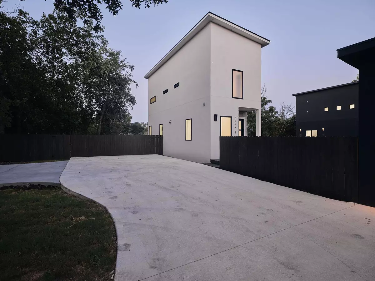 Austin, TX 78745,2609 Davis LN #2