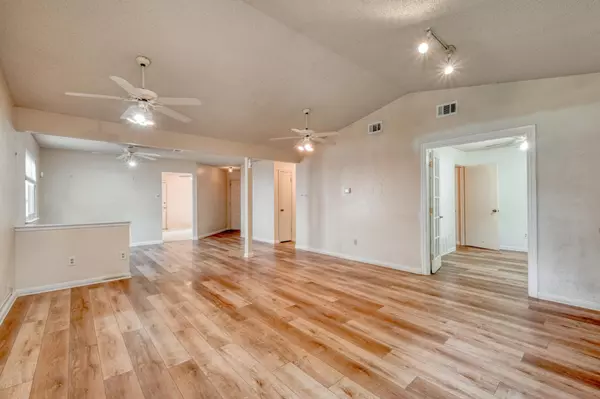 Austin, TX 78727,4901 Transit CIR