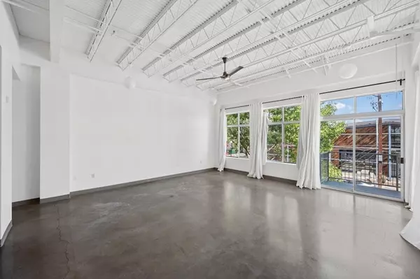 2401 E 6th ST #24, Austin, TX 78702