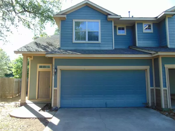 2513 ALLRED DR #B, Austin, TX 78748