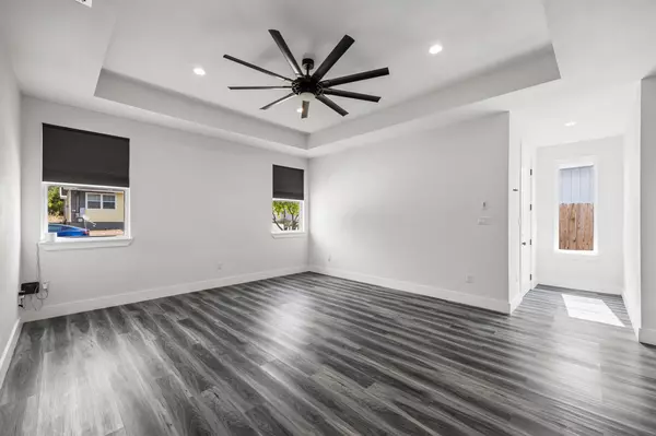 Lockhart, TX 78644,813 Chihuahua ST
