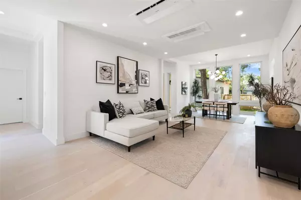 Austin, TX 78702,1118 3/4 Gunter ST