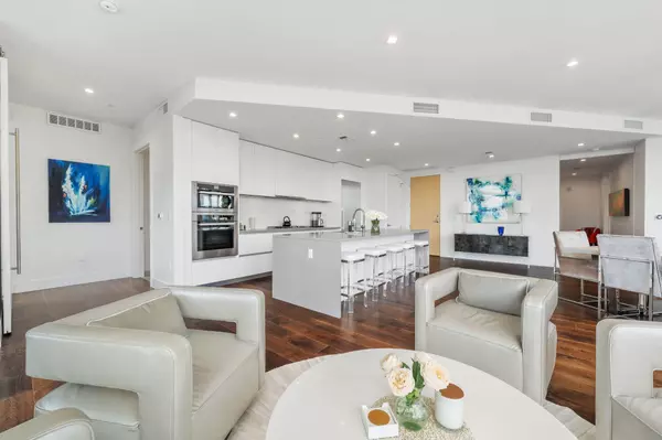 Austin, TX 78701,501 West Ave #2301