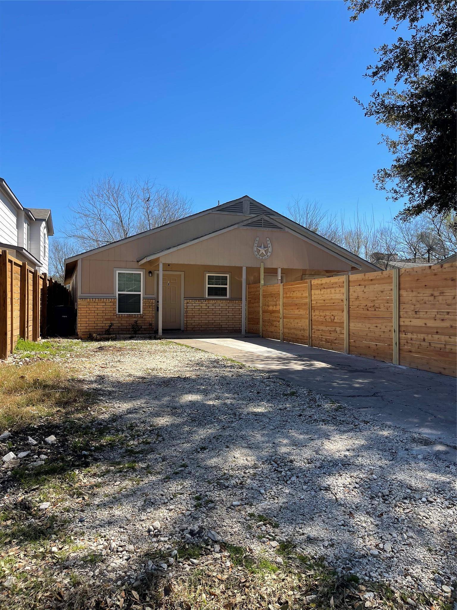 Austin, TX 78721,1115 Brookswood Ave #B