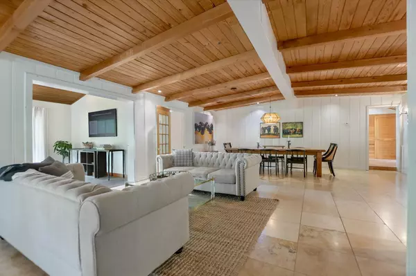 Wimberley, TX 78676,505 Deer Lake RD