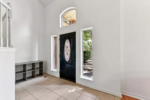 Austin, TX 78732,3808 Latimer DR