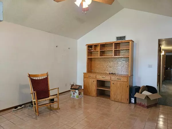 Elgin, TX 78621,102 Stubblefield DR