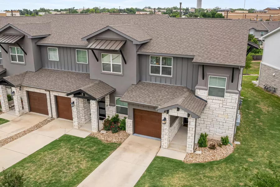 2301 Local Rebel LOOP, Leander, TX 78641