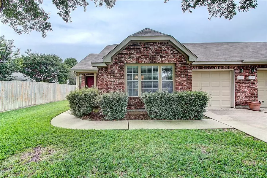 215 Prairie Springs LOOP, Georgetown, TX 78626