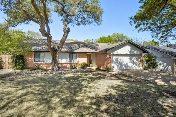 Austin, TX 78745,6810 Shadywood DR