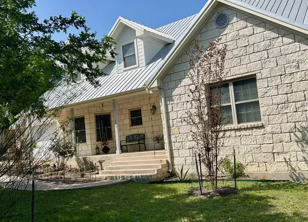 Kingsland, TX 78639,141 Chaumont ST