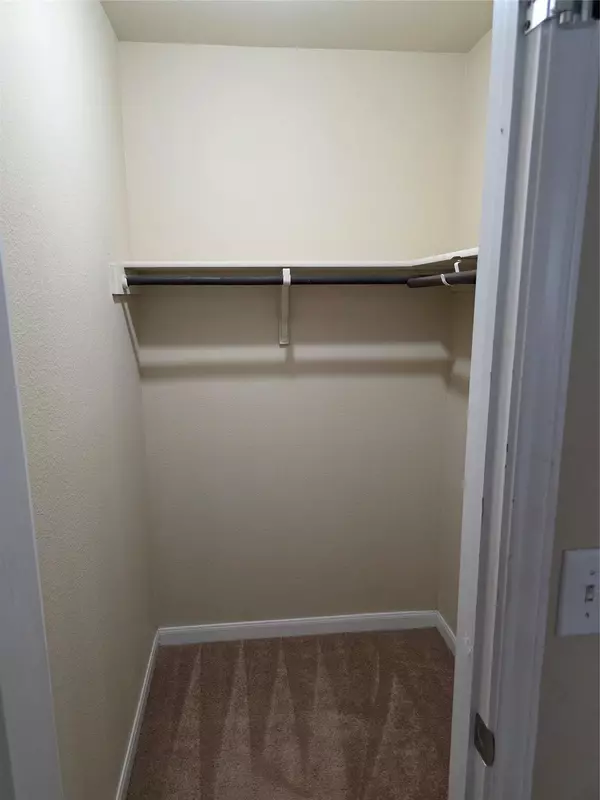 Hutto, TX 78634,602 Mitchell DR