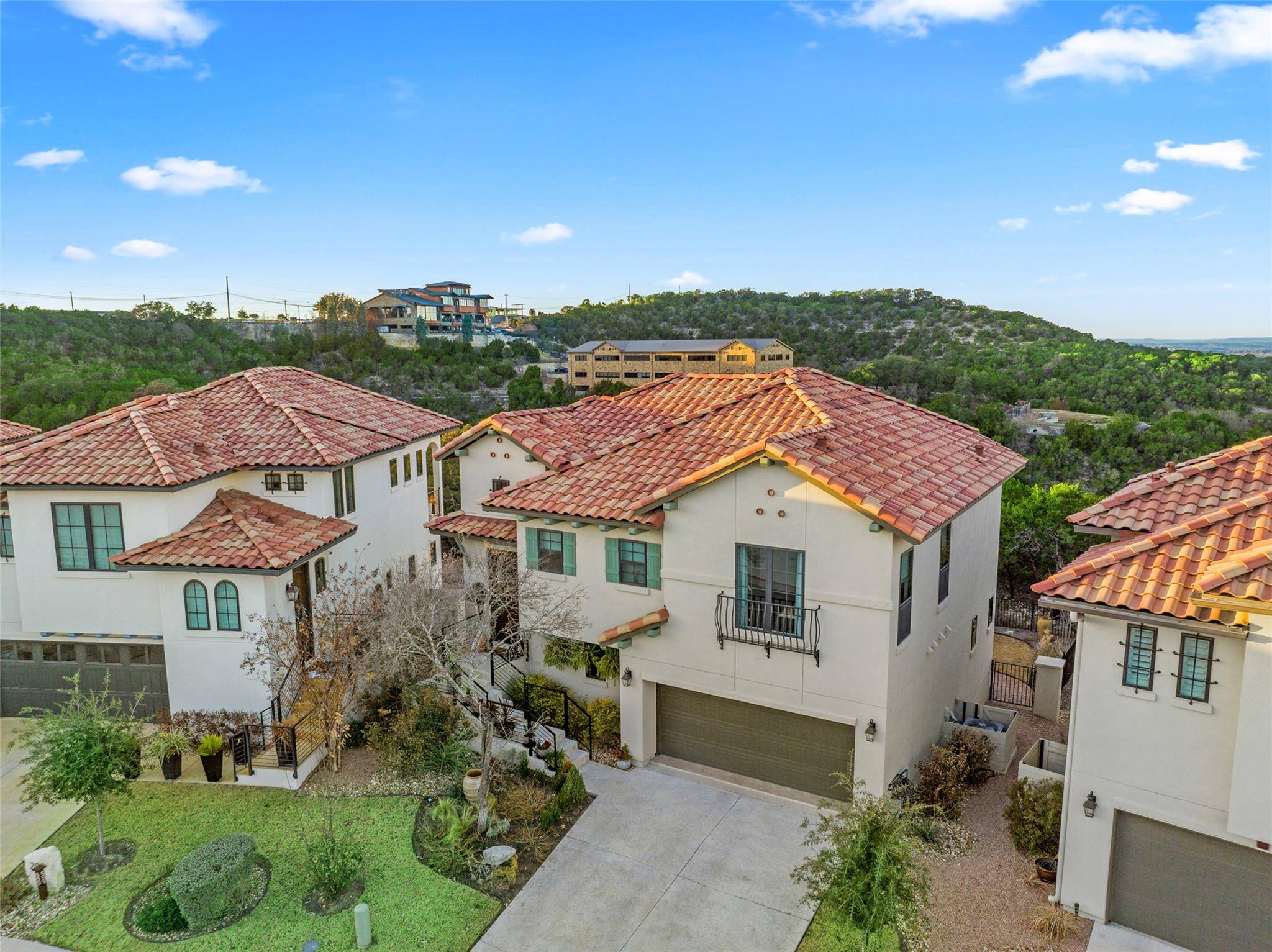 211 Honey Creek CT #6, Austin, TX 78738
