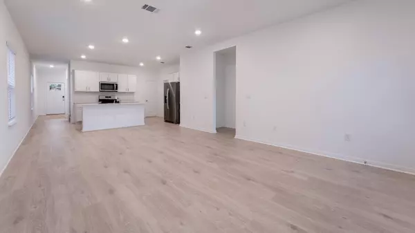Buda, TX 78610,176 Juan Cordona DR