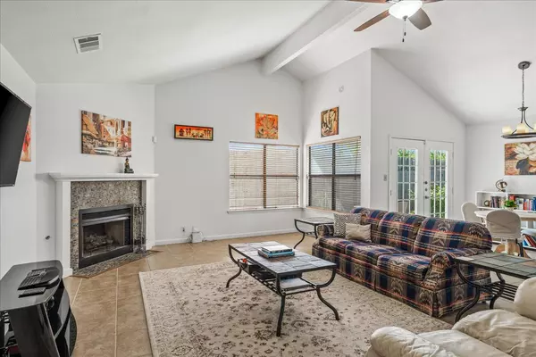 Round Rock, TX 78681,1204 Peachtree Valley DR