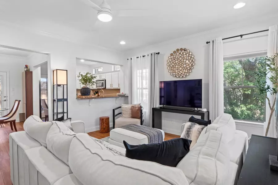 9707 Anderson Mill RD #4, Austin, TX 78750