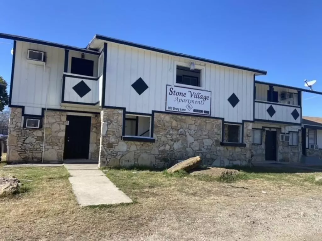 San Antonio, TX 78221,903 Drury LN