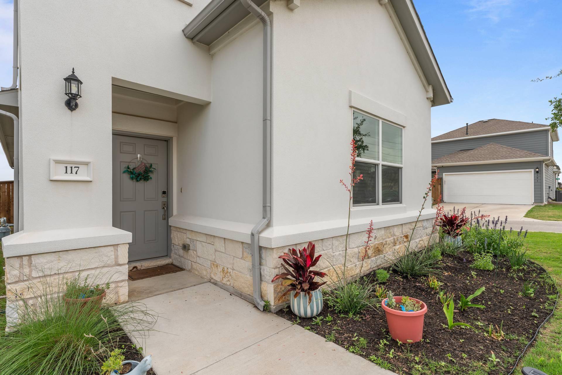 Hutto, TX 78634,117 Thurman Holt RD