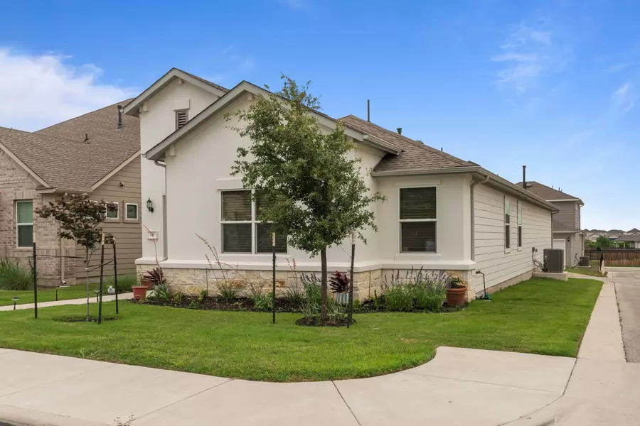117 Thurman Holt RD, Hutto, TX 78634