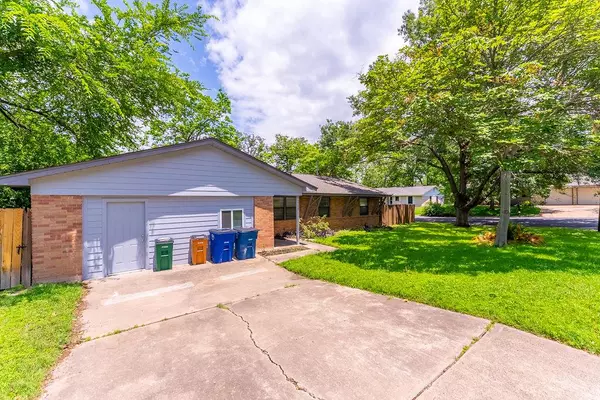 Austin, TX 78723,2108 Marquette LN