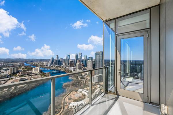 44 East Ave #4001, Austin, TX 78701