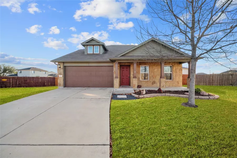 112 Wilson CT, Hutto, TX 78634