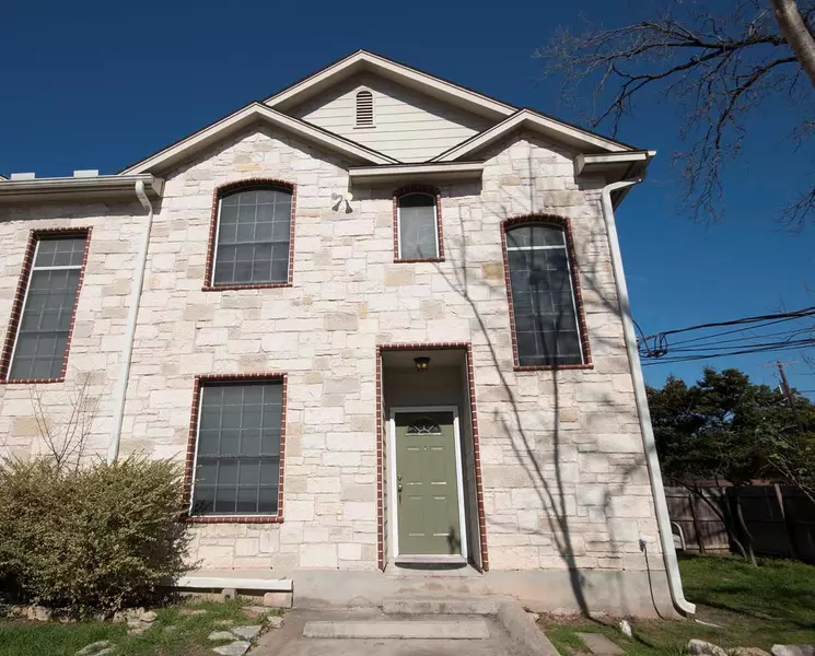 600 Kawnee DR #D, Austin, TX 78752