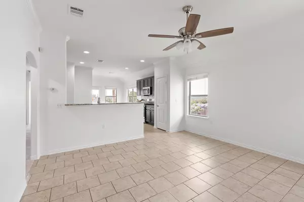 Austin, TX 78747,5621 Little Theater BND