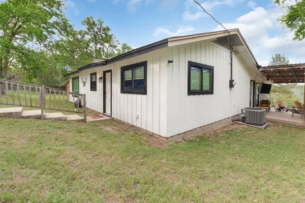 Kempner, TX 76539,1052 PR 4405
